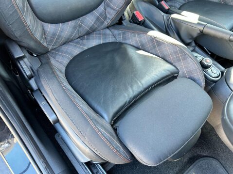 Mini Hatch 1.5 Cooper Seven Euro 6 (s/s) 5dr 59