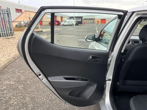 Hyundai i10 1.2 SE Euro 6 5dr 32