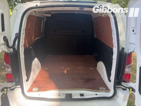 Vauxhall Combo 1.5 Combo 2300 Edition S/S Auto 30