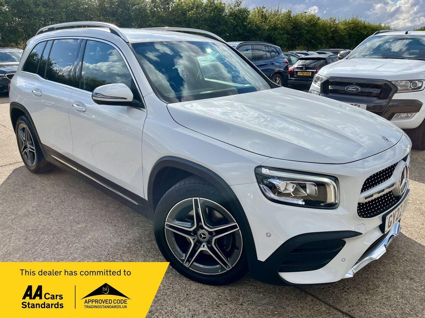 Mercedes-Benz Glb