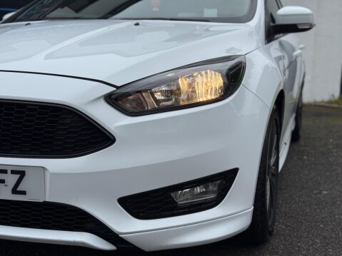 Ford Focus 1.0T EcoBoost ST-Line Euro 6 (s/s) 5dr 10