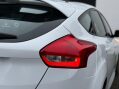 Ford Focus 1.0T EcoBoost ST-Line Euro 6 (s/s) 5dr 18