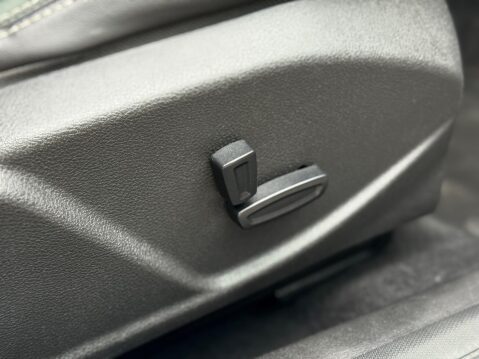 Ford Focus 2.0T EcoBoost ST-3 Euro 5 (s/s) 5dr 32