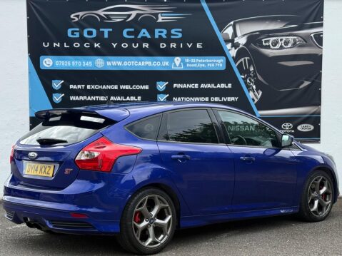 Ford Focus 2.0T EcoBoost ST-3 Euro 5 (s/s) 5dr 3