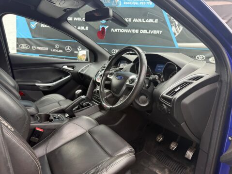 Ford Focus 2.0T EcoBoost ST-3 Euro 5 (s/s) 5dr 15