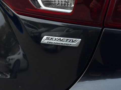 Mazda 3 2.0 SKYACTIV-G Sport Nav Fastback Euro 5 (s/s) 4dr 15