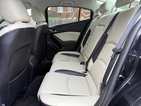 Mazda 3 2.0 SKYACTIV-G Sport Nav Fastback Euro 5 (s/s) 4dr 24