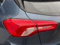 Ford Focus 1.0T EcoBoost Zetec Euro 6 (s/s) 5dr 15