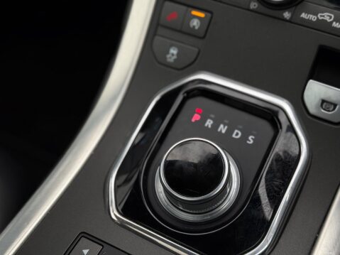 Land Rover Range Rover Evoque 2.0 TD4 SE Tech Auto 4WD Euro 6 (s/s) 5dr 39