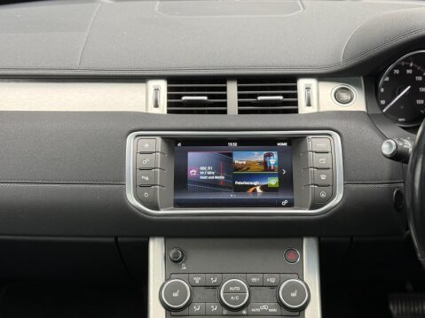 Land Rover Range Rover Evoque 2.0 TD4 SE Tech Auto 4WD Euro 6 (s/s) 5dr 34