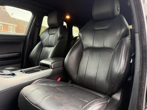 Land Rover Range Rover Evoque 2.0 TD4 SE Tech Auto 4WD Euro 6 (s/s) 5dr 31
