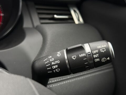 Land Rover Range Rover Evoque 2.0 TD4 SE Tech Auto 4WD Euro 6 (s/s) 5dr 47