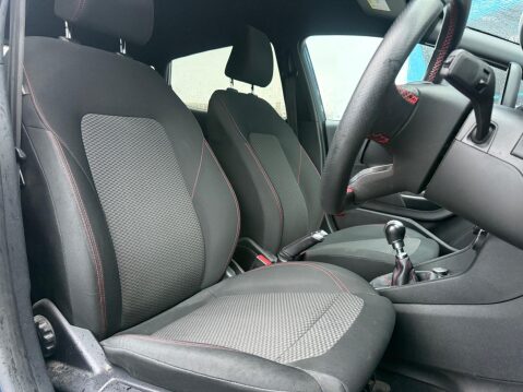 Ford Fiesta 1.0T EcoBoost ST-Line Euro 6 (s/s) 5dr 21