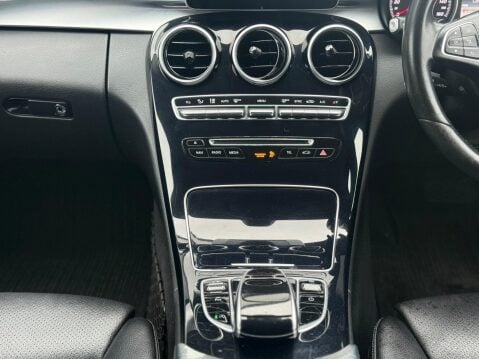 Mercedes-Benz C Class 2.1 C220d SE Executive Edition G-Tronic+ Euro 6 (s/s) 4dr 32