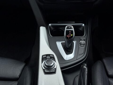 BMW 3 Series 2.0 320d M Sport Auto xDrive Euro 5 (s/s) 4dr 34