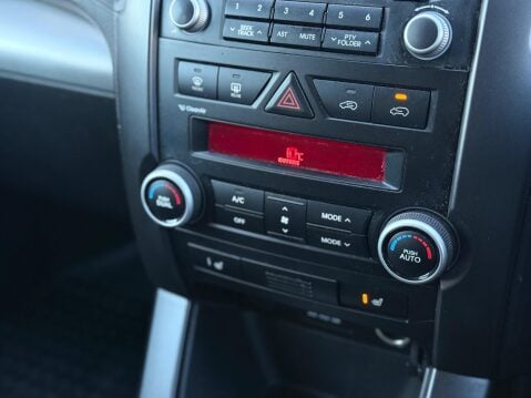 Kia Sorento 2.2 CRDi KX-2 AWD Euro 5 5dr 44
