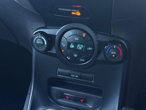 Ford Fiesta 1.6T EcoBoost ST-3 Euro 6 3dr 51