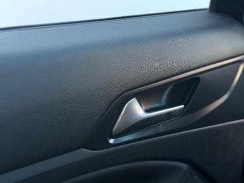 Peugeot 308 1.5 BlueHDi Tech Edition Euro 6 (s/s) 5dr 39