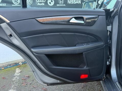 Mercedes-Benz CLS 3.0 CLS350 CDI V6 BlueEfficiency Sport Coupe G-Tronic+ Euro 5 4dr 42