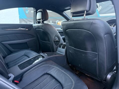 Mercedes-Benz CLS 3.0 CLS350 CDI V6 BlueEfficiency Sport Coupe G-Tronic+ Euro 5 4dr 27