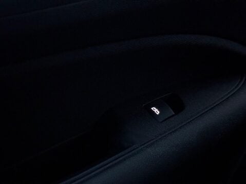 Vauxhall Insignia 1.6 Turbo D BlueInjection Design Grand Sport Euro 6 (s/s) 5dr 31