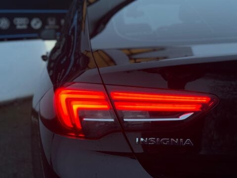 Vauxhall Insignia 1.6 Turbo D BlueInjection Design Grand Sport Euro 6 (s/s) 5dr 16