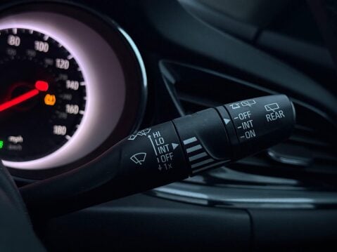 Vauxhall Insignia 1.6 Turbo D BlueInjection Design Grand Sport Euro 6 (s/s) 5dr 40