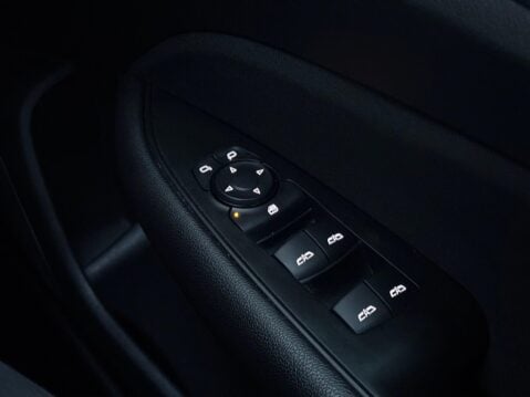 Vauxhall Insignia 1.6 Turbo D BlueInjection Design Grand Sport Euro 6 (s/s) 5dr 41