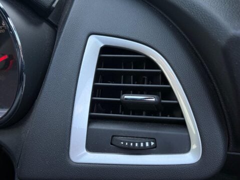 Vauxhall Astra GTC 2.0 CDTi BiTurbo Euro 5 (s/s) 3dr 46