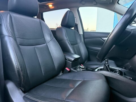 Nissan X-Trail 1.6 dCi Tekna 4WD Euro 5 (s/s) 5dr 26