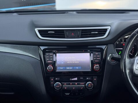 Nissan X-Trail 1.6 dCi Tekna 4WD Euro 5 (s/s) 5dr 38