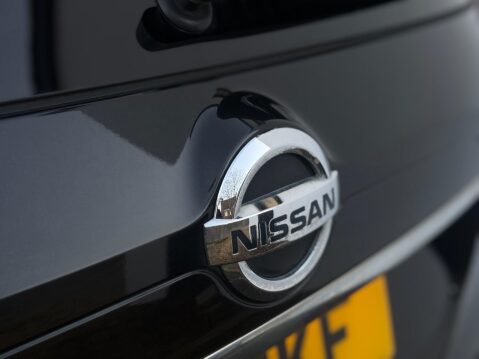 Nissan X-Trail 1.6 dCi Tekna 4WD Euro 5 (s/s) 5dr 23
