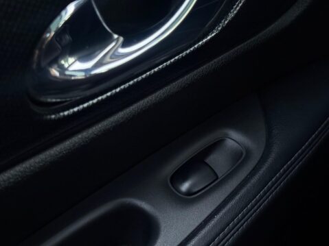 Nissan X-Trail 1.6 dCi Tekna 4WD Euro 5 (s/s) 5dr 41