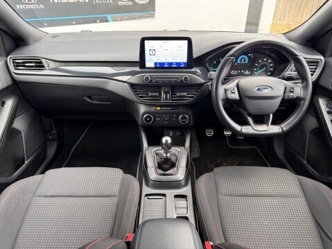 Ford Focus 1.5 EcoBlue ST-Line Euro 6 (s/s) 5dr 31