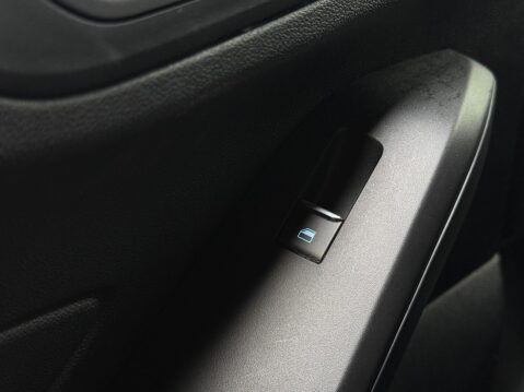 Ford Focus 1.5 EcoBlue ST-Line Euro 6 (s/s) 5dr 35