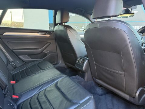 Volkswagen Arteon 2.0 BiTDI R-Line Fastback DSG 4Motion Euro 6 (s/s) 5dr 17