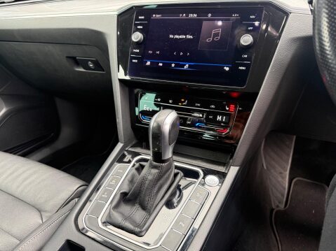 Volkswagen Passat 1.4 TSI 13kWh GTE DSG Euro 6 (s/s) 4dr 38