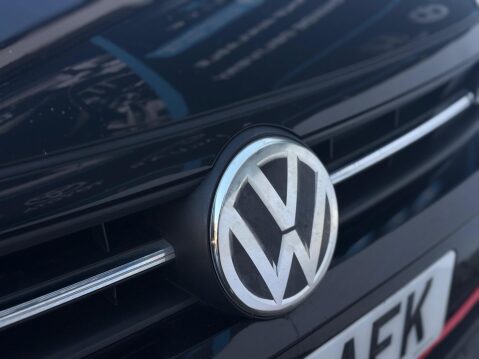 Volkswagen Polo 1.0 TSI SE Euro 6 (s/s) 5dr 25