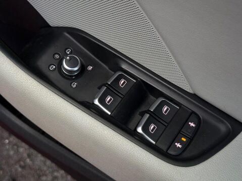 Audi S3 2.0 TFSI Sportback S Tronic quattro Euro 6 (s/s) 5dr 71