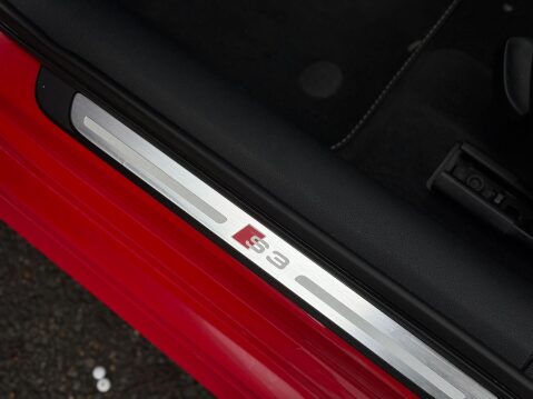 Audi S3 2.0 TFSI Sportback S Tronic quattro Euro 6 (s/s) 5dr 46