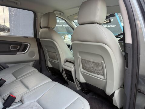 Land Rover Discovery Sport 2.0 TD4 SE Tech 4WD Euro 6 (s/s) 5dr (5 Seat) 35