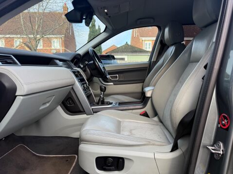 Land Rover Discovery Sport 2.0 TD4 SE Tech 4WD Euro 6 (s/s) 5dr (5 Seat) 43