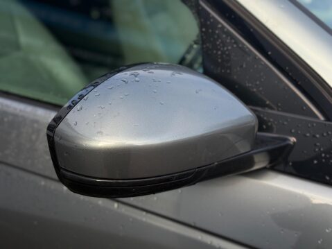 Land Rover Discovery Sport 2.0 TD4 SE Tech 4WD Euro 6 (s/s) 5dr (5 Seat) 18