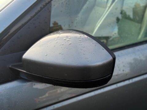 Land Rover Discovery Sport 2.0 TD4 SE Tech 4WD Euro 6 (s/s) 5dr (5 Seat) 20