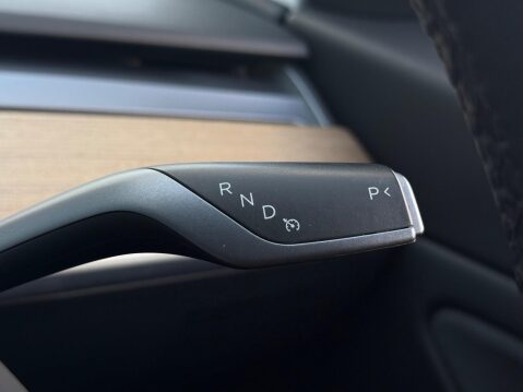 Tesla Model 3 (Dual Motor) Long Range Auto 4WDE 4dr 57