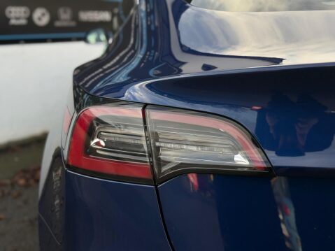 Tesla Model 3 (Dual Motor) Long Range Auto 4WDE 4dr 25