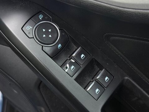 Ford Focus 1.5 EcoBlue Zetec Euro 6 (s/s) 5dr 51