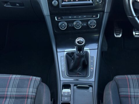 Volkswagen Golf 2.0 TSI BlueMotion Tech GTI Euro 6 (s/s) 3dr 44