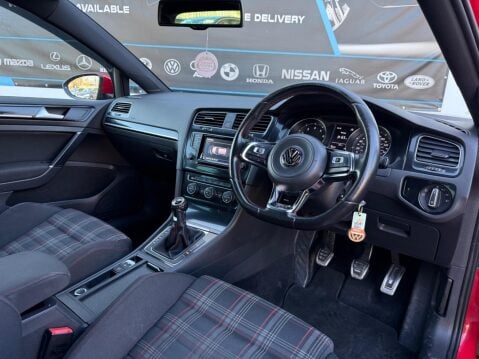 Volkswagen Golf 2.0 TSI BlueMotion Tech GTI Euro 6 (s/s) 3dr 33