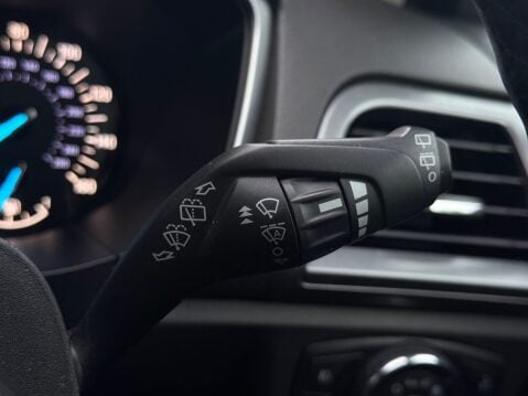 Ford Mondeo 1.5 TDCi ECOnetic Zetec Euro 6 (s/s) 5dr 75